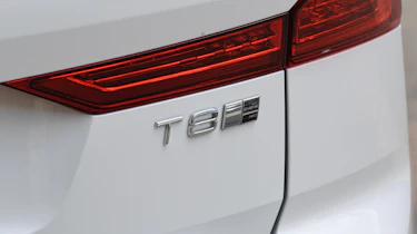 Volvo XC60 T8 Badge