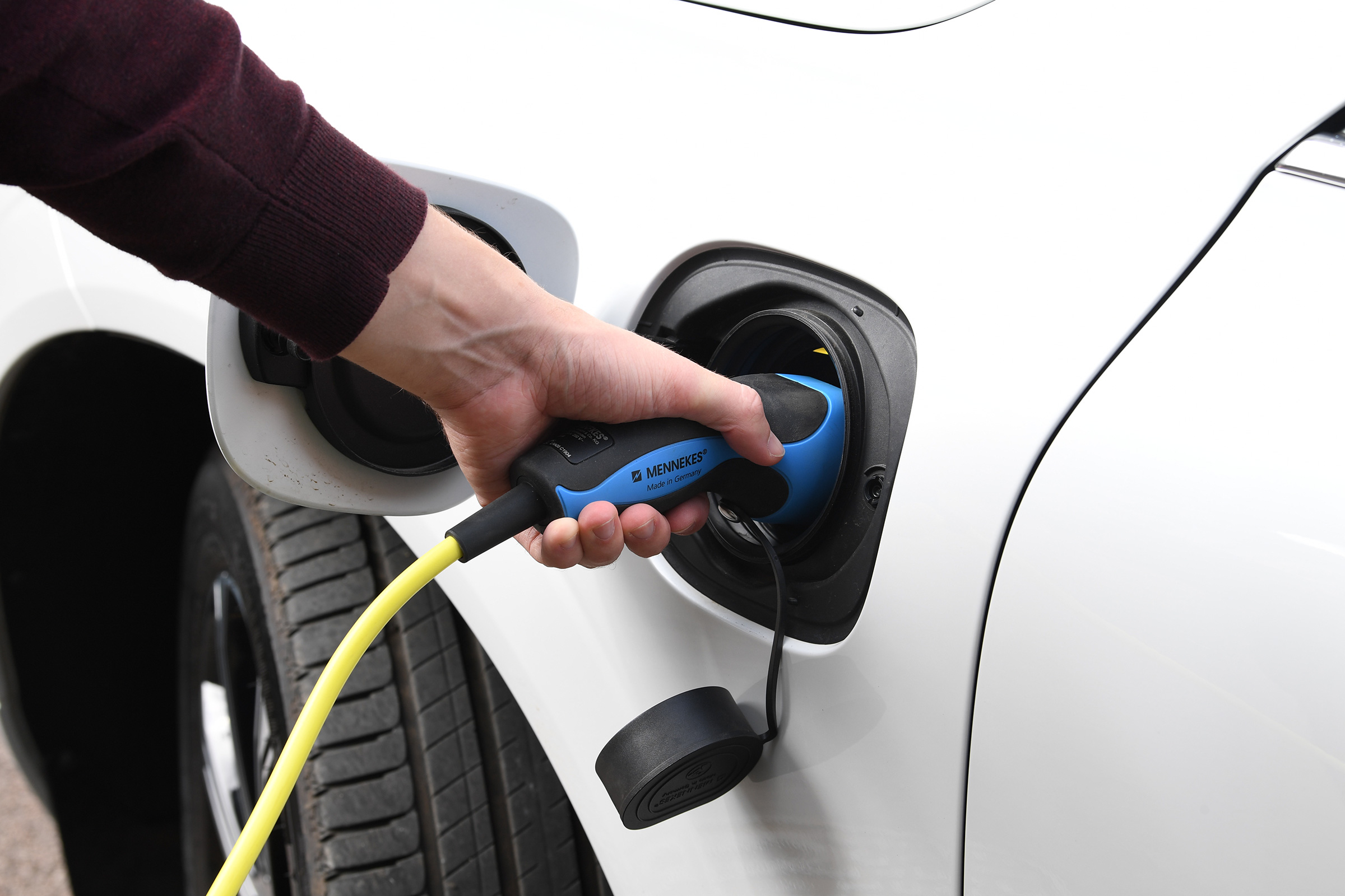 Volvo XC60 T8 Charging