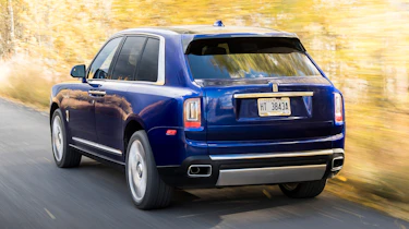 Rolls-Royce Cullinan - rear