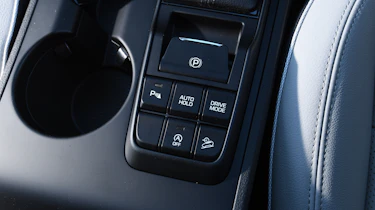 Hyundai Tucson 48v - electric handbrake