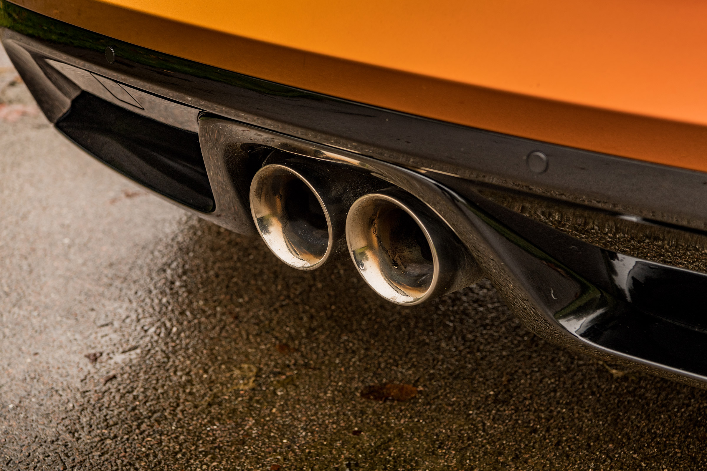 Jaguar F-Type P380 - exhaust