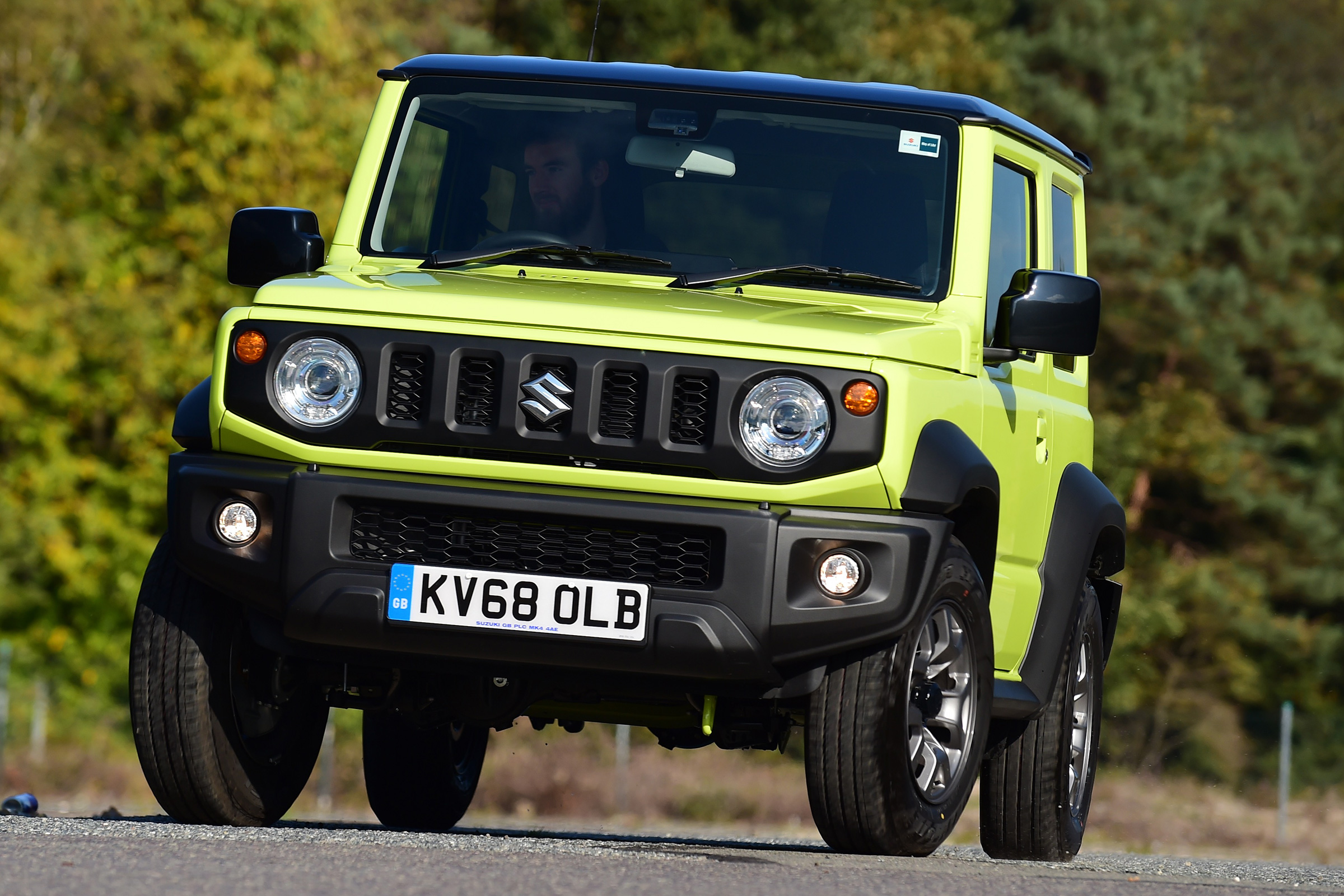 Suzuki Jimny - front cornering