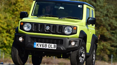 Suzuki Jimny - front cornering