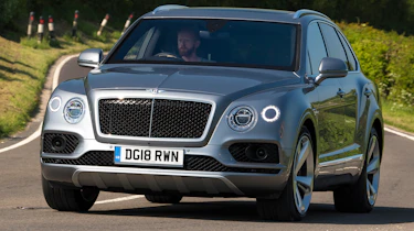 Bentley Bentayga V8 - Front Cornering