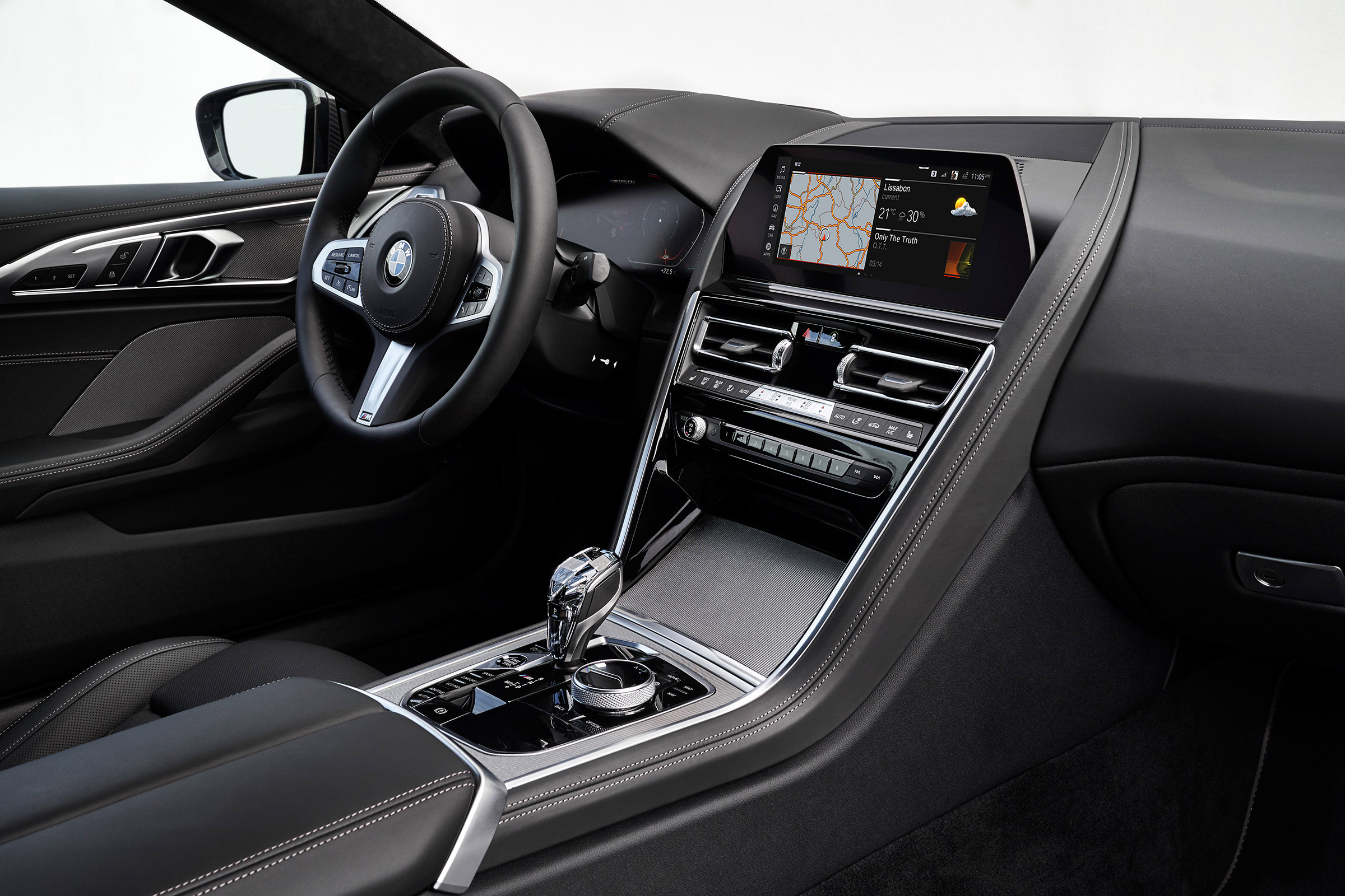 BMW 8 Series - cabin