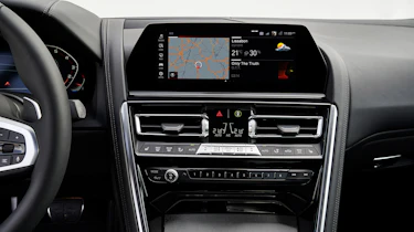 BMW 8 Series - centre console