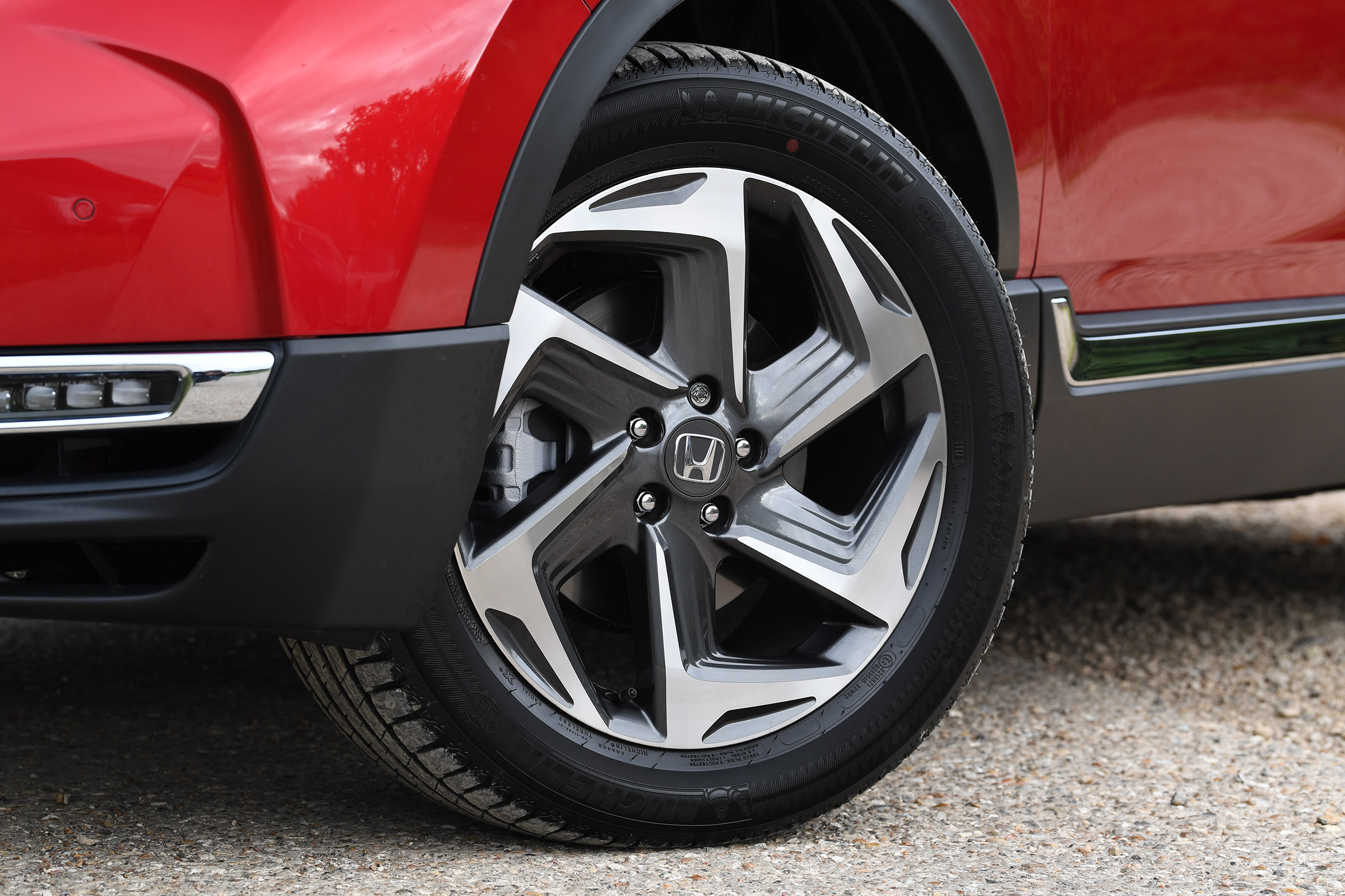 Honda CR-V - wheel