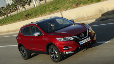 Nissan Qashqai - front tracking