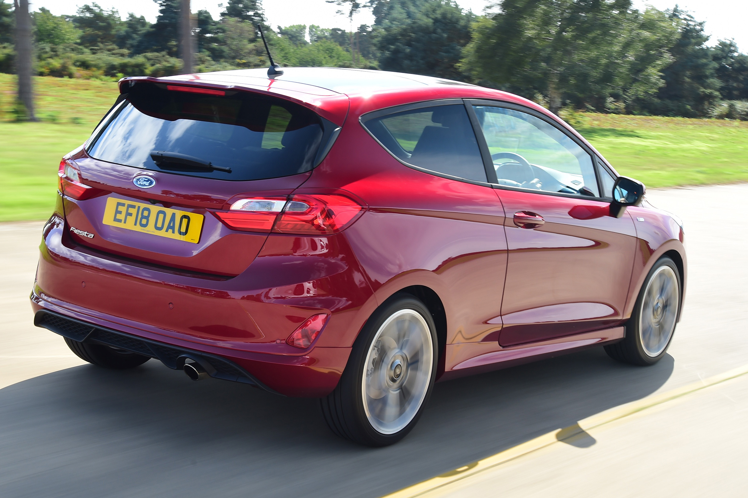 Ford Fiesta - Rear Tracking
