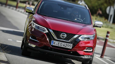 Nissan Qashqai - front
