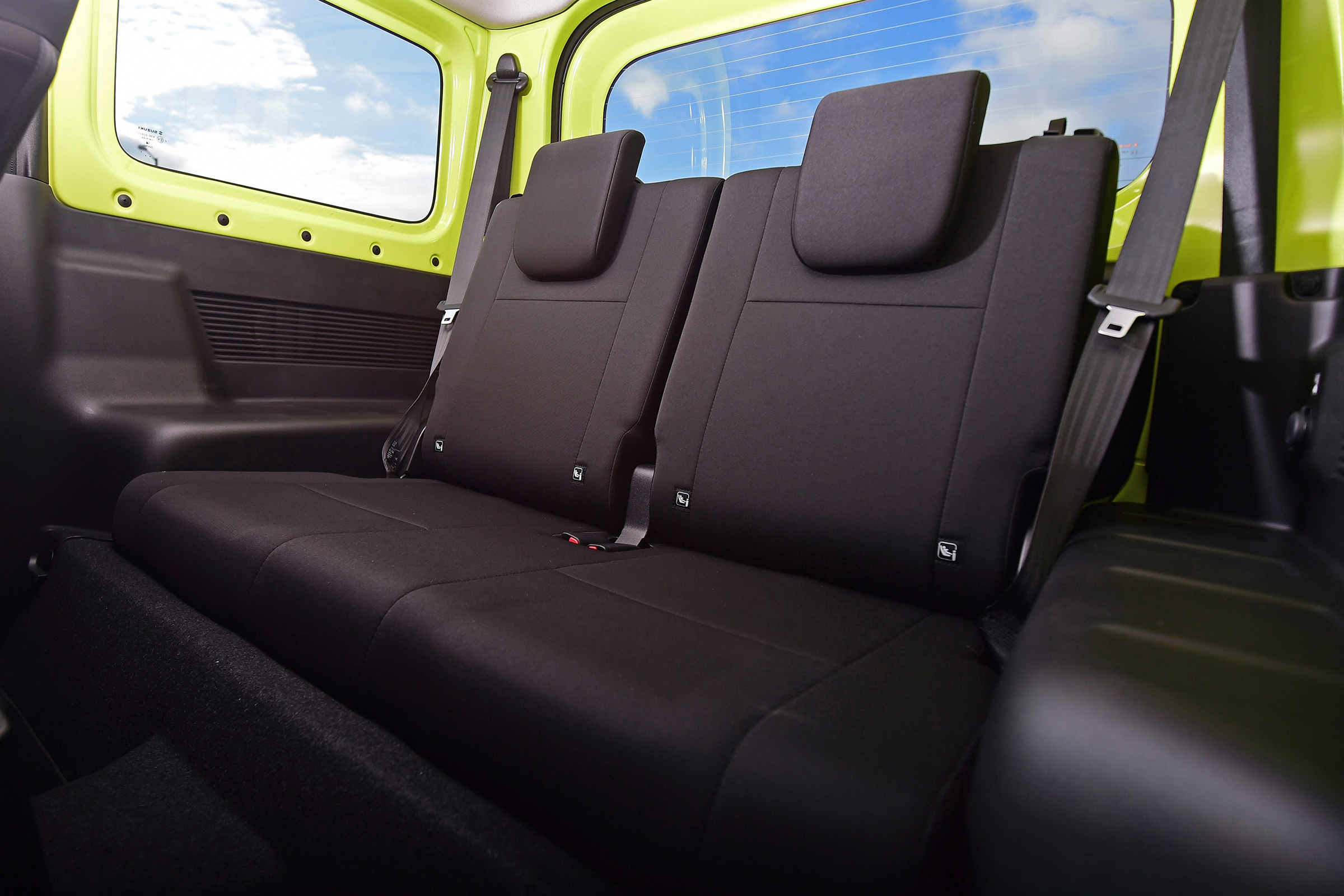 Suzuki Jimny - rear seats