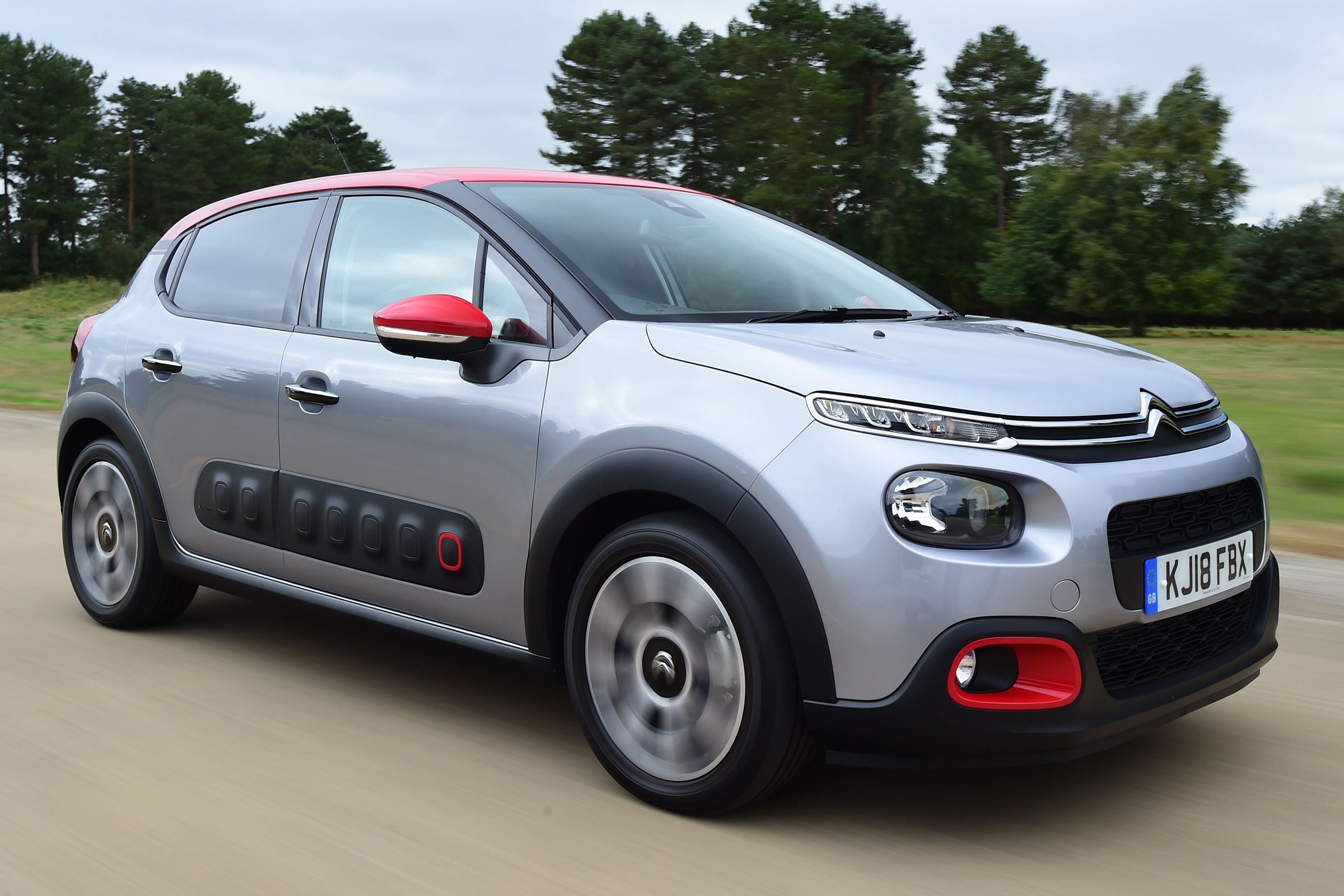 Citroen C3 - Front Tracking