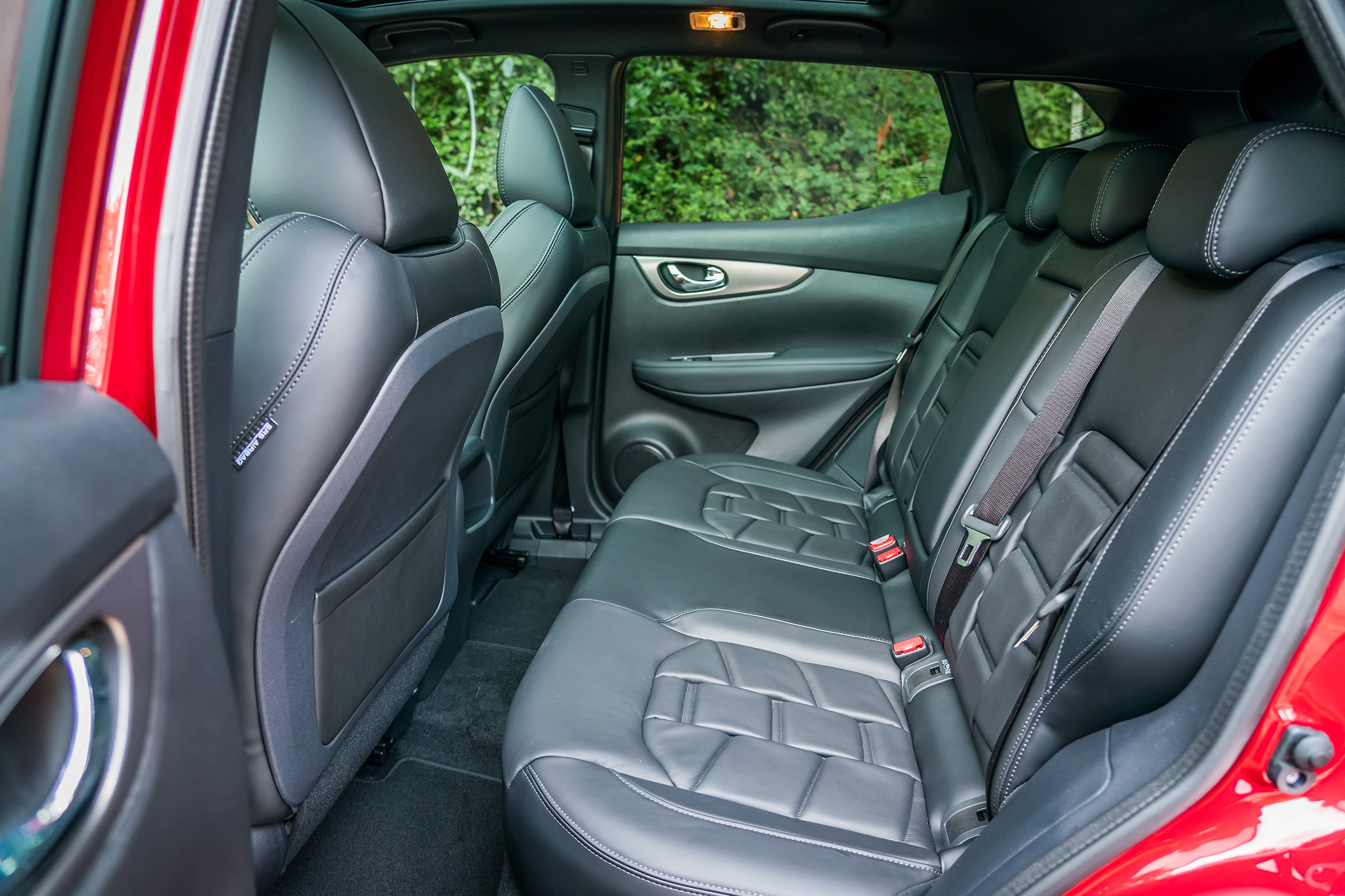 Nissan Qashqai - rear seats