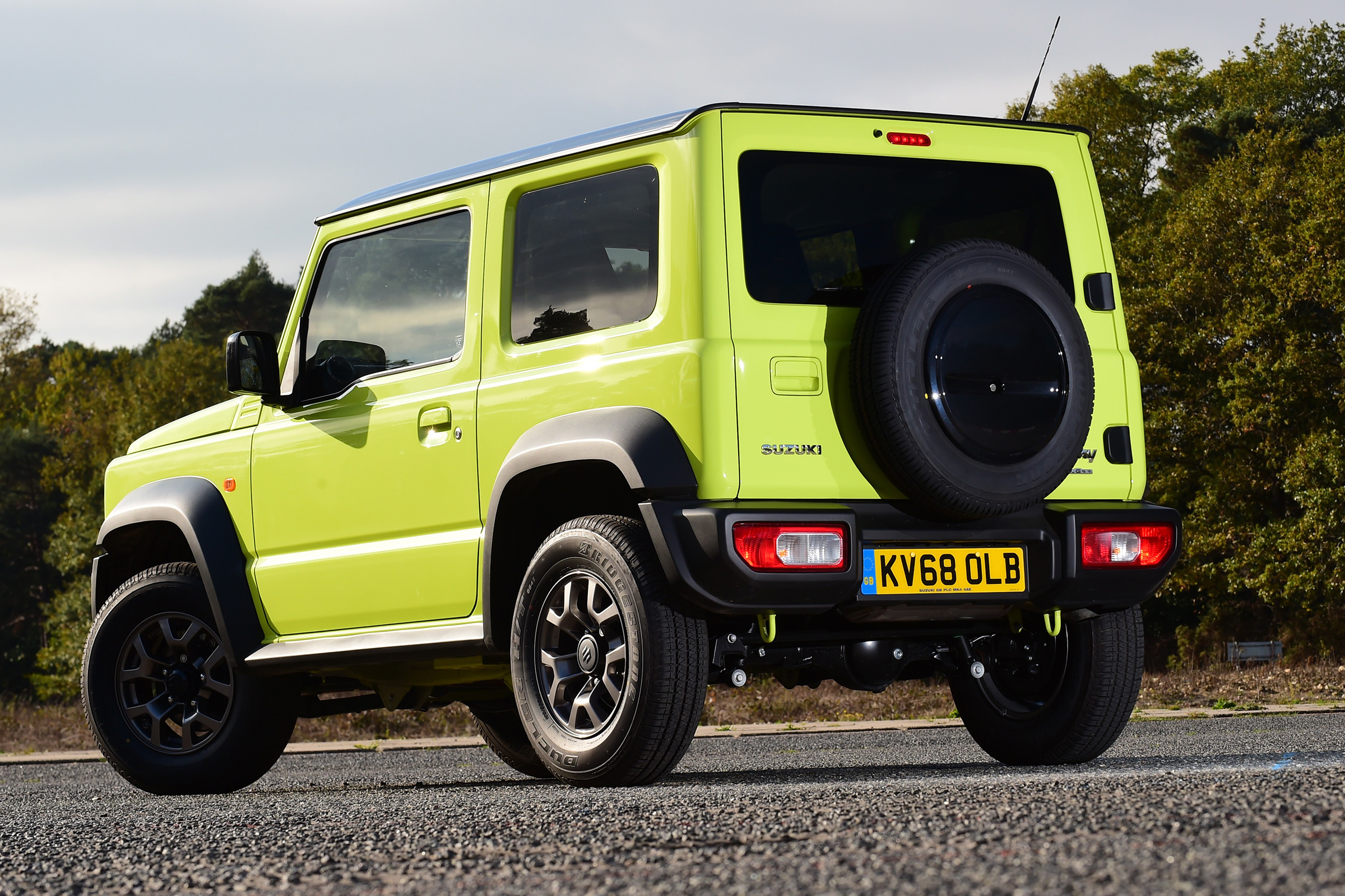 Suzuki Jimny - rear static