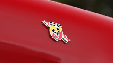 abarth 124 spider badge