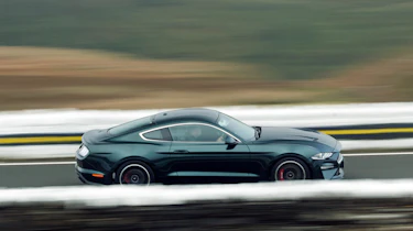 ford mustang bullitt side profile