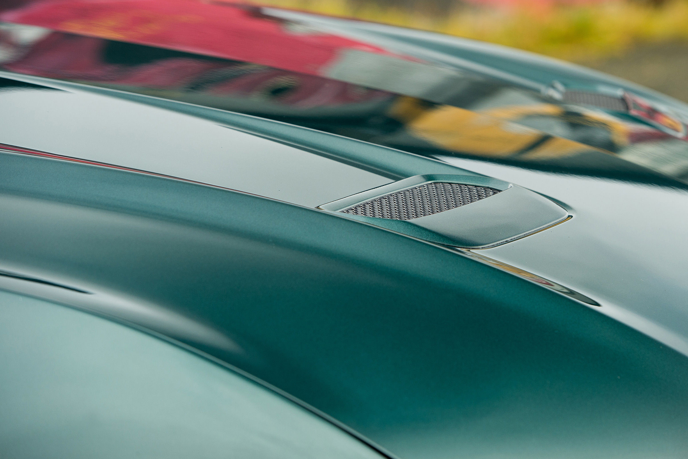 ford mustang bullitt bonnet