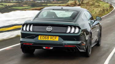 ford mustang rear tracking