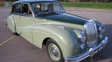 Armstrong Siddley Sapphire front