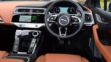 Jaguar I-Pace dashboard