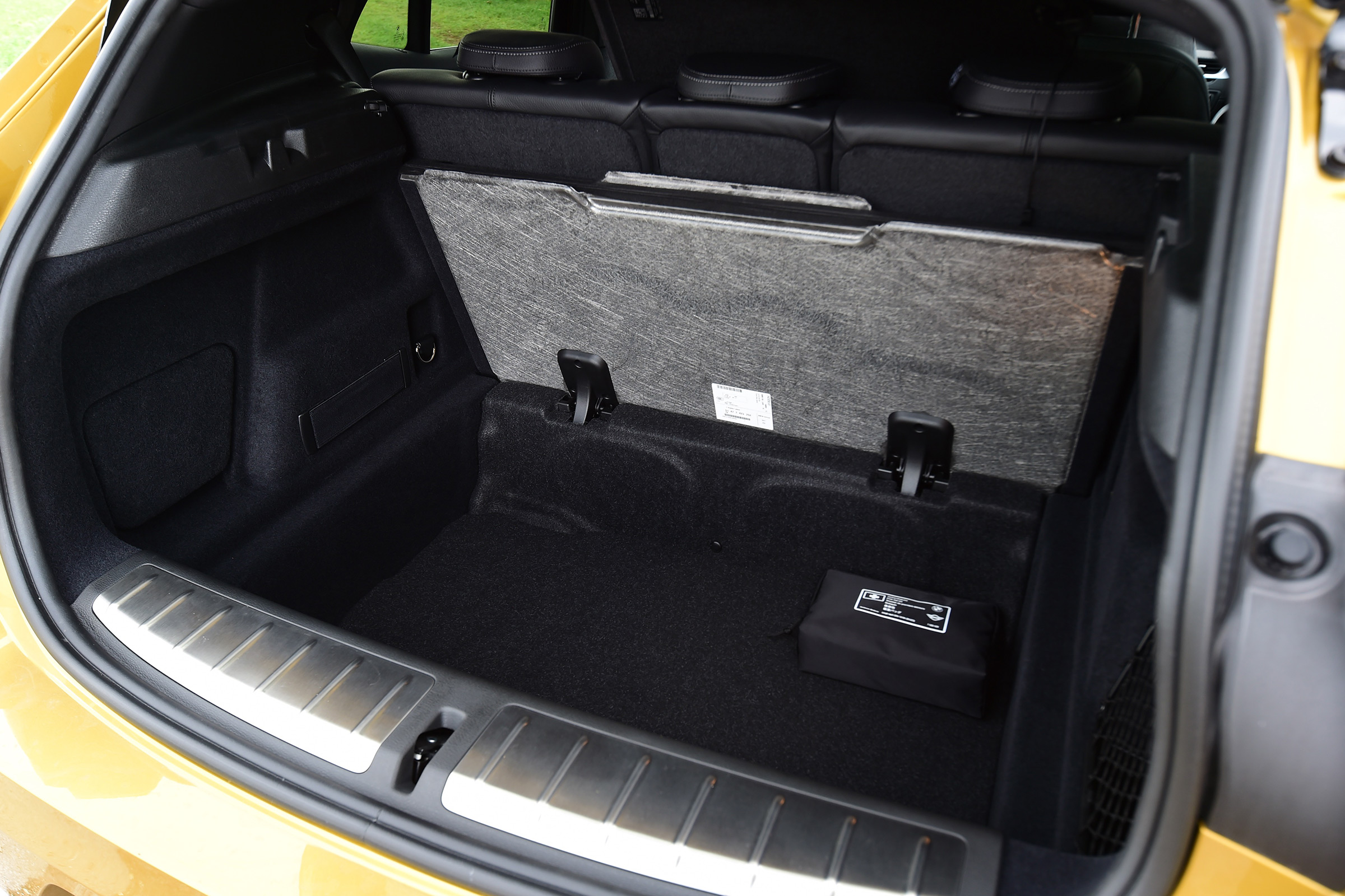 bmw x2 boot