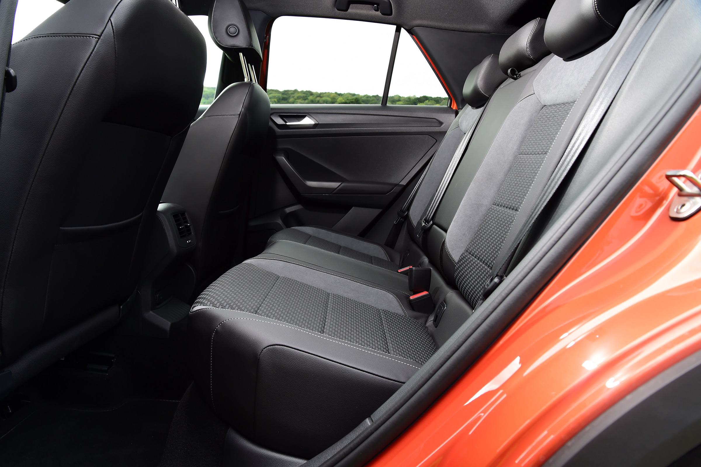 vw t-roc interior rear seats