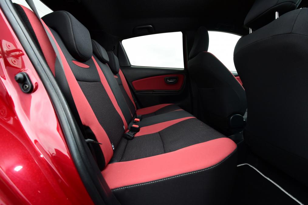 Used Toyota Yaris - rear seats