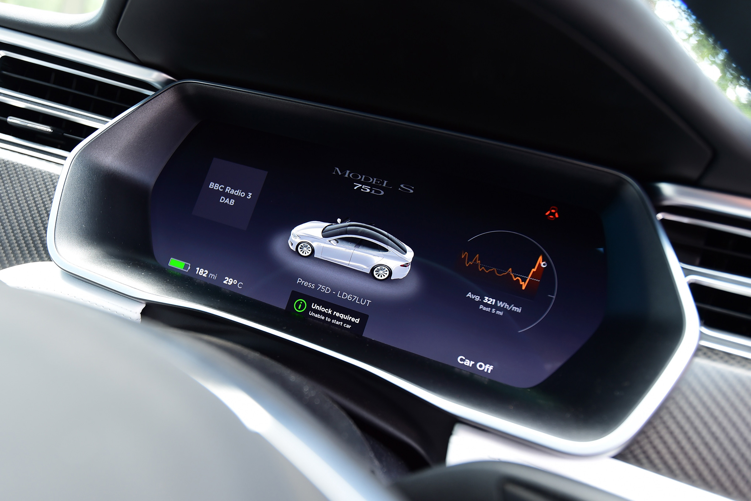 tesla model s interior infotainment