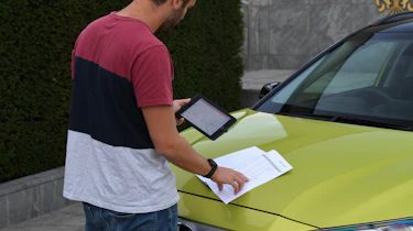 Hyundai Kona electric bonet