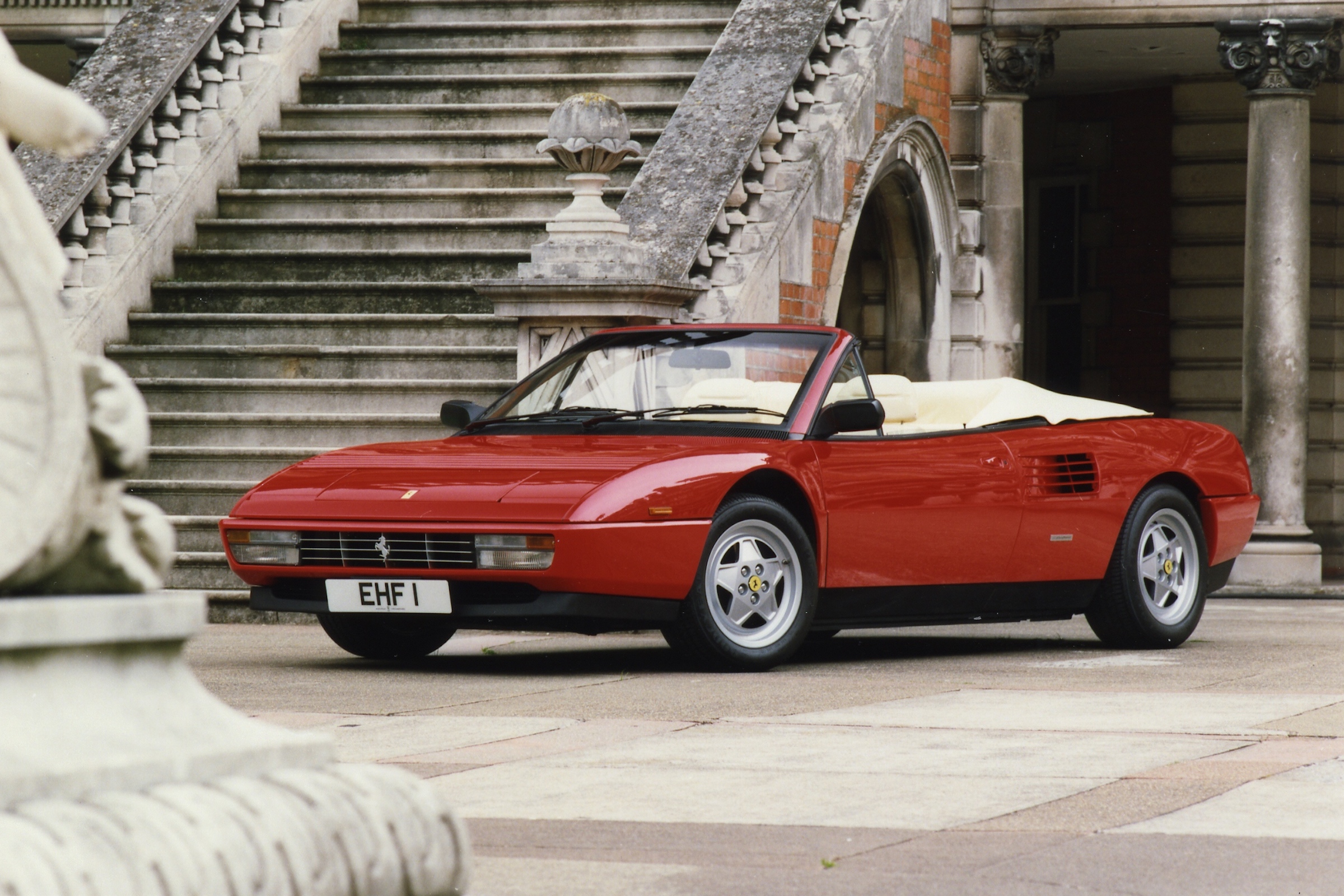 Ferrari Mondial convertible