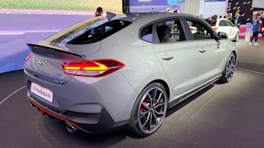Hyundai i30 Fastback N - Paris rear