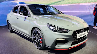Hyundai i30 Fastback N - Paris front