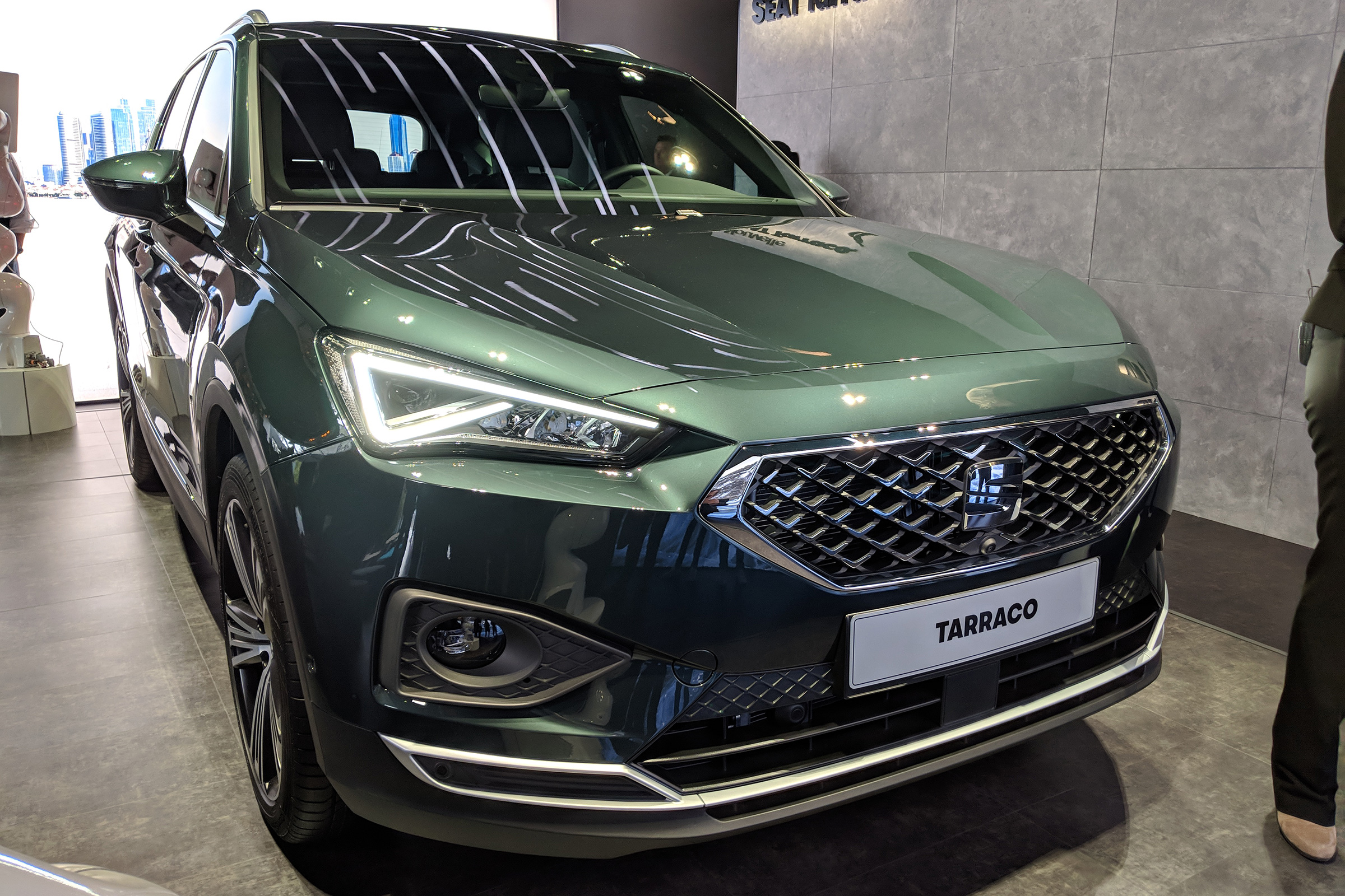 SEAT Tarraco front green