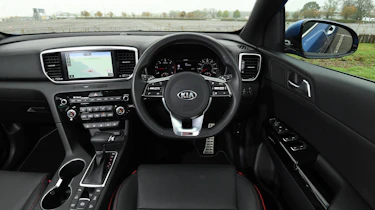 kia sportage 48v hybrid interior