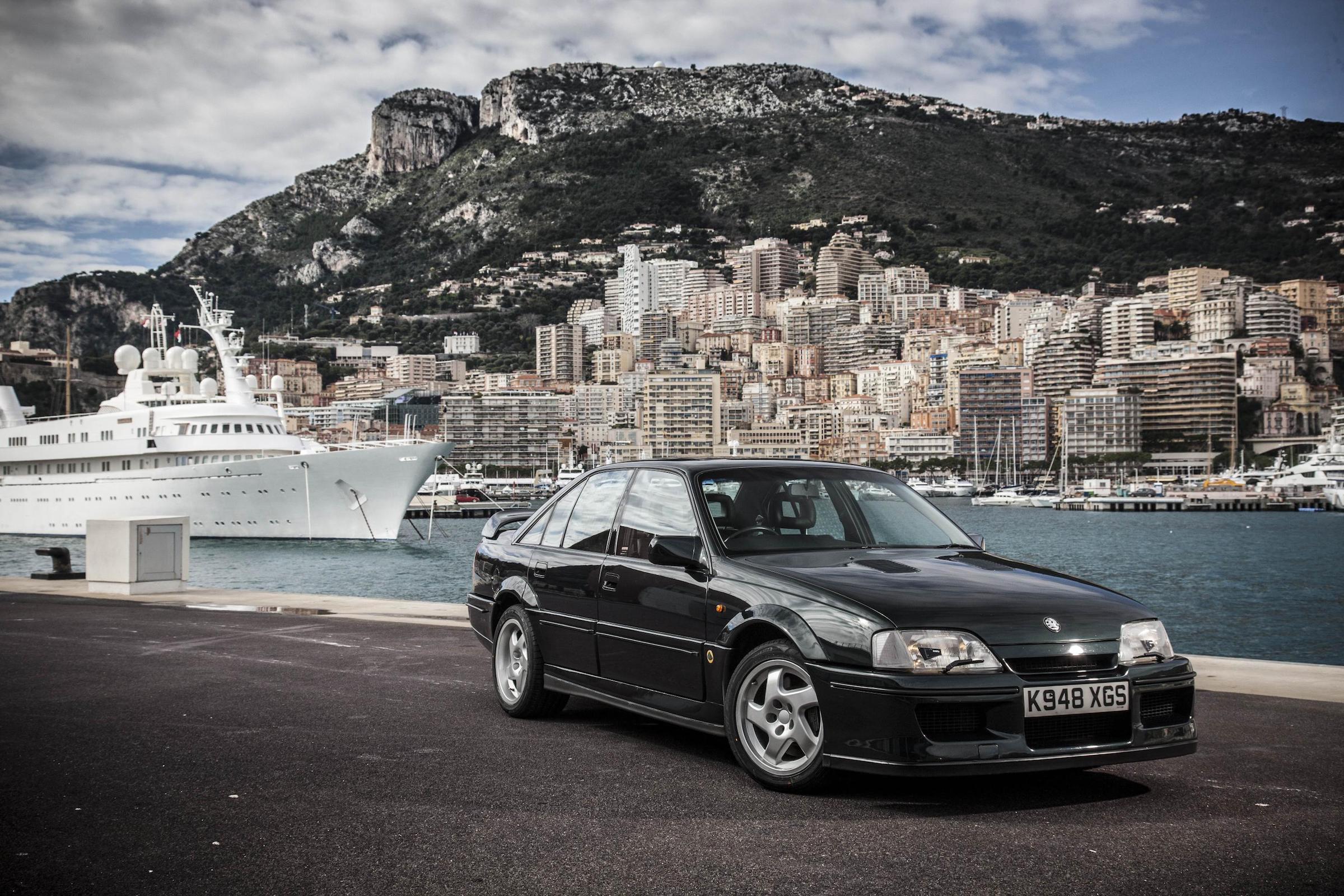 Lotus Carlton front quarter