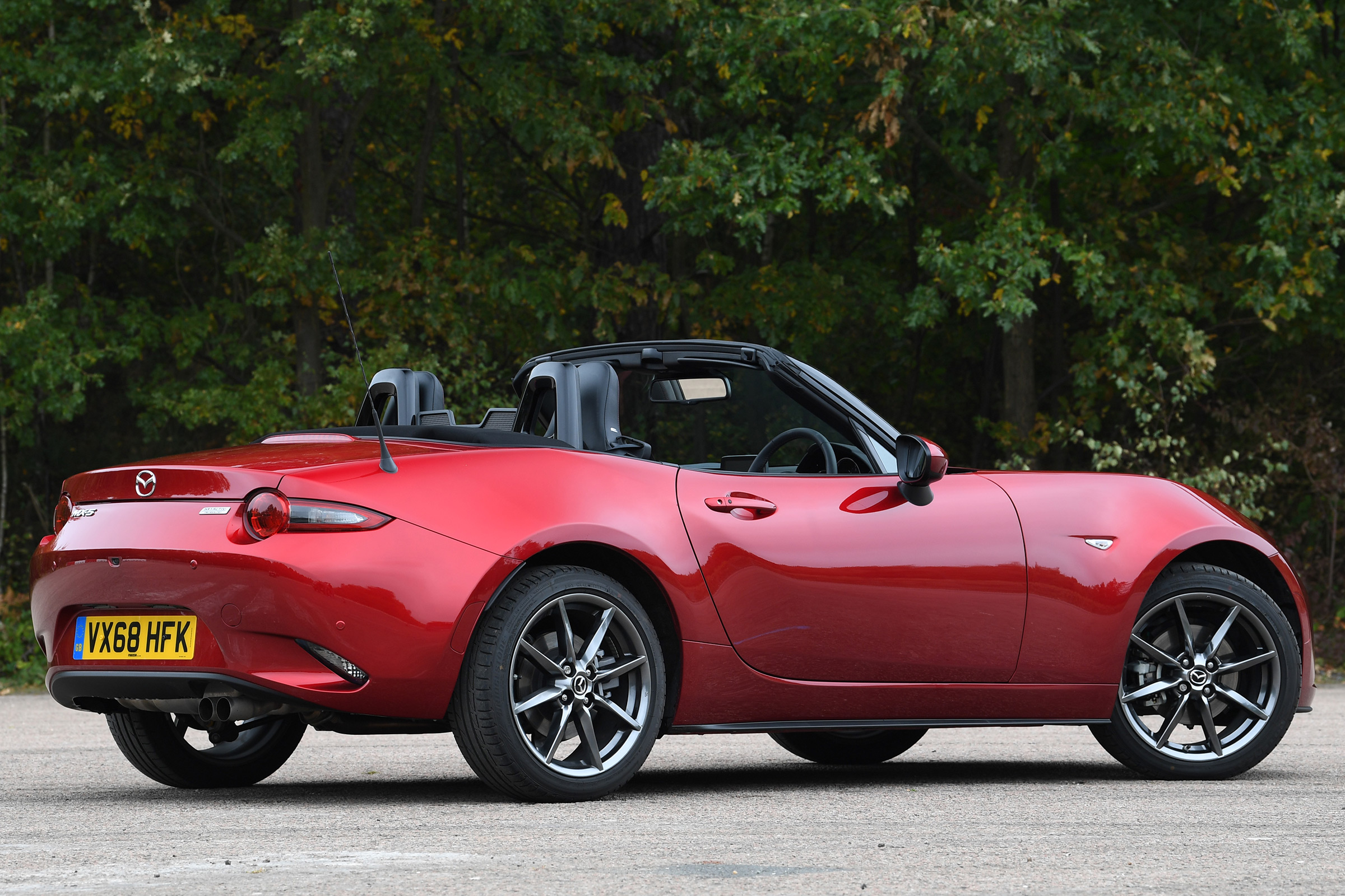 mazda mx-5 static rear