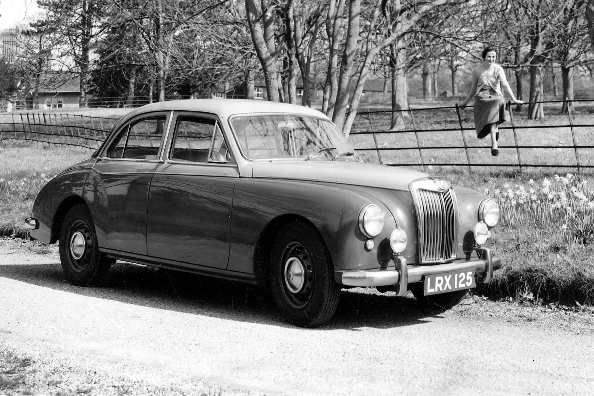 MG Magnette front