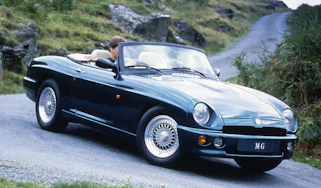MG RV8 front