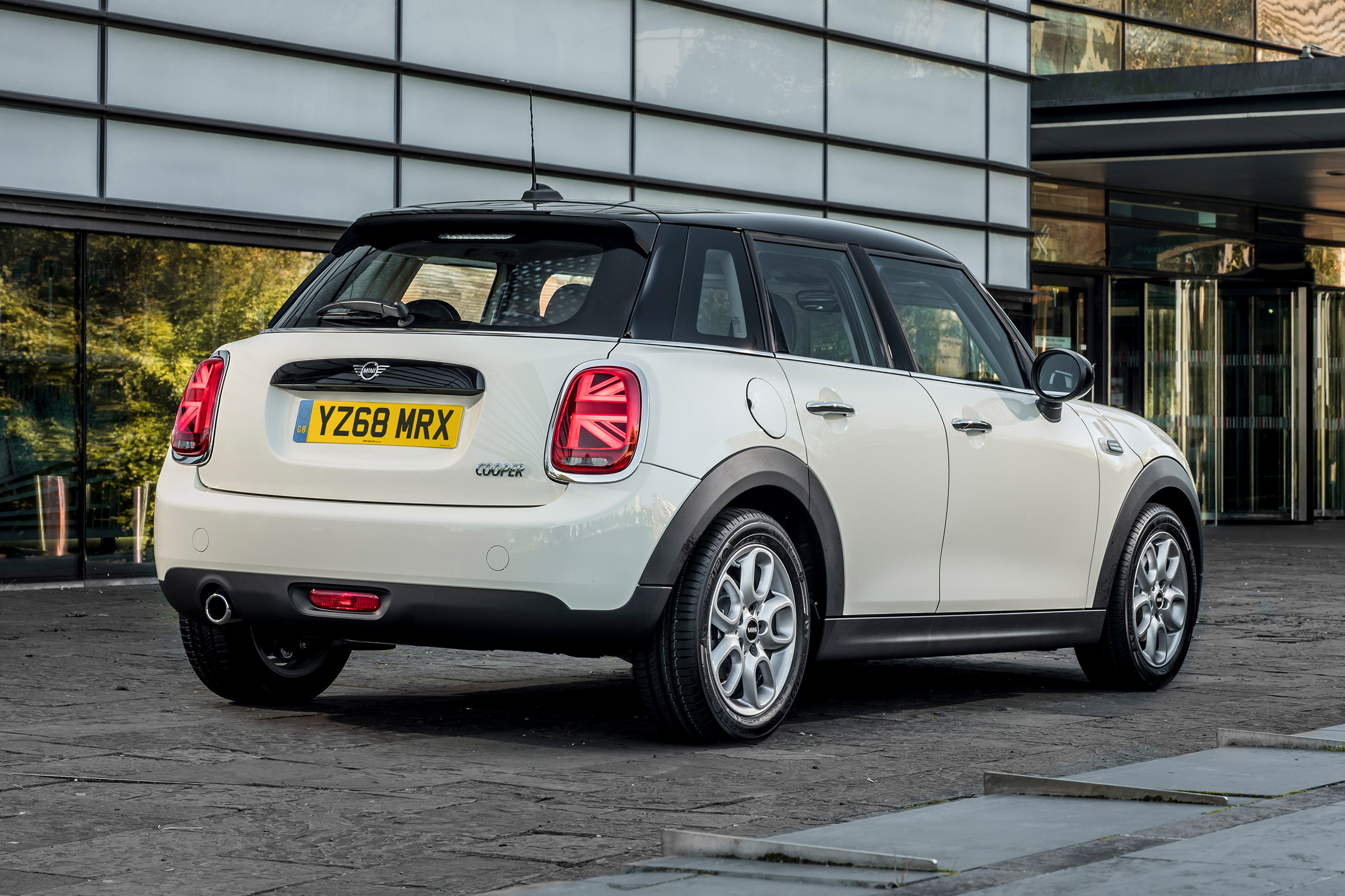 MINI Classic - rear