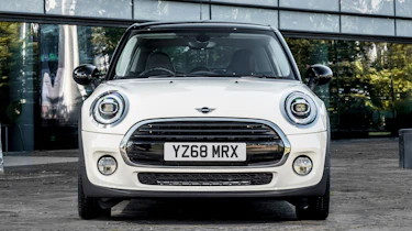 MINI Classic - full front