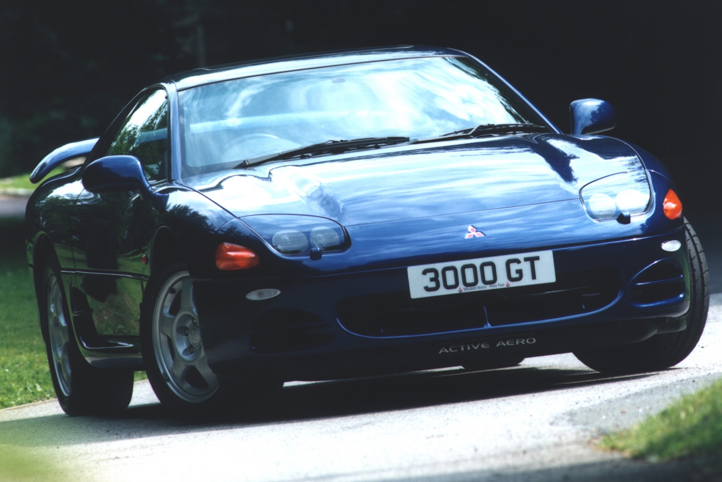 Mitsubishi 3000GT front quarter