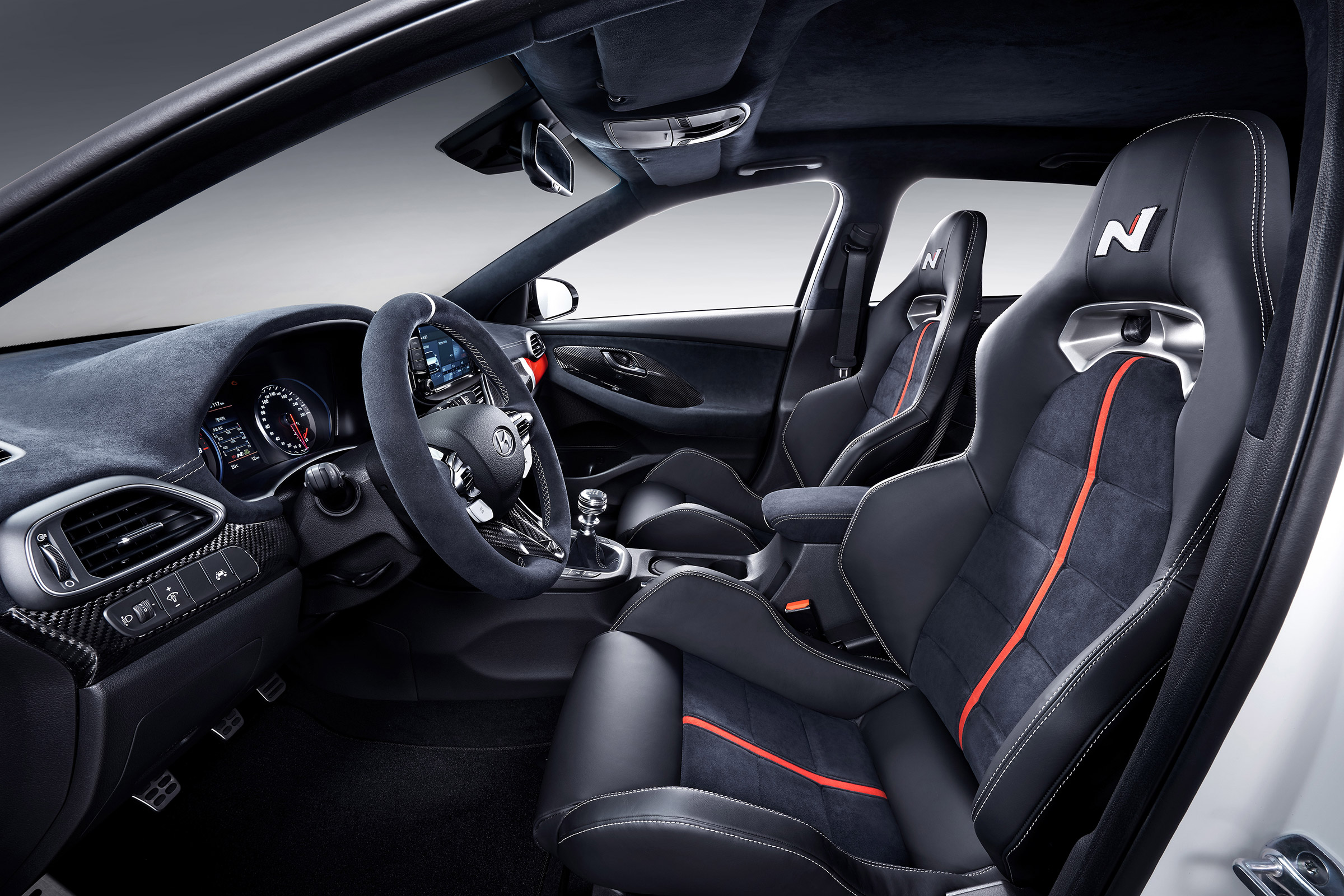 Hyundai i30 N Option - cabin