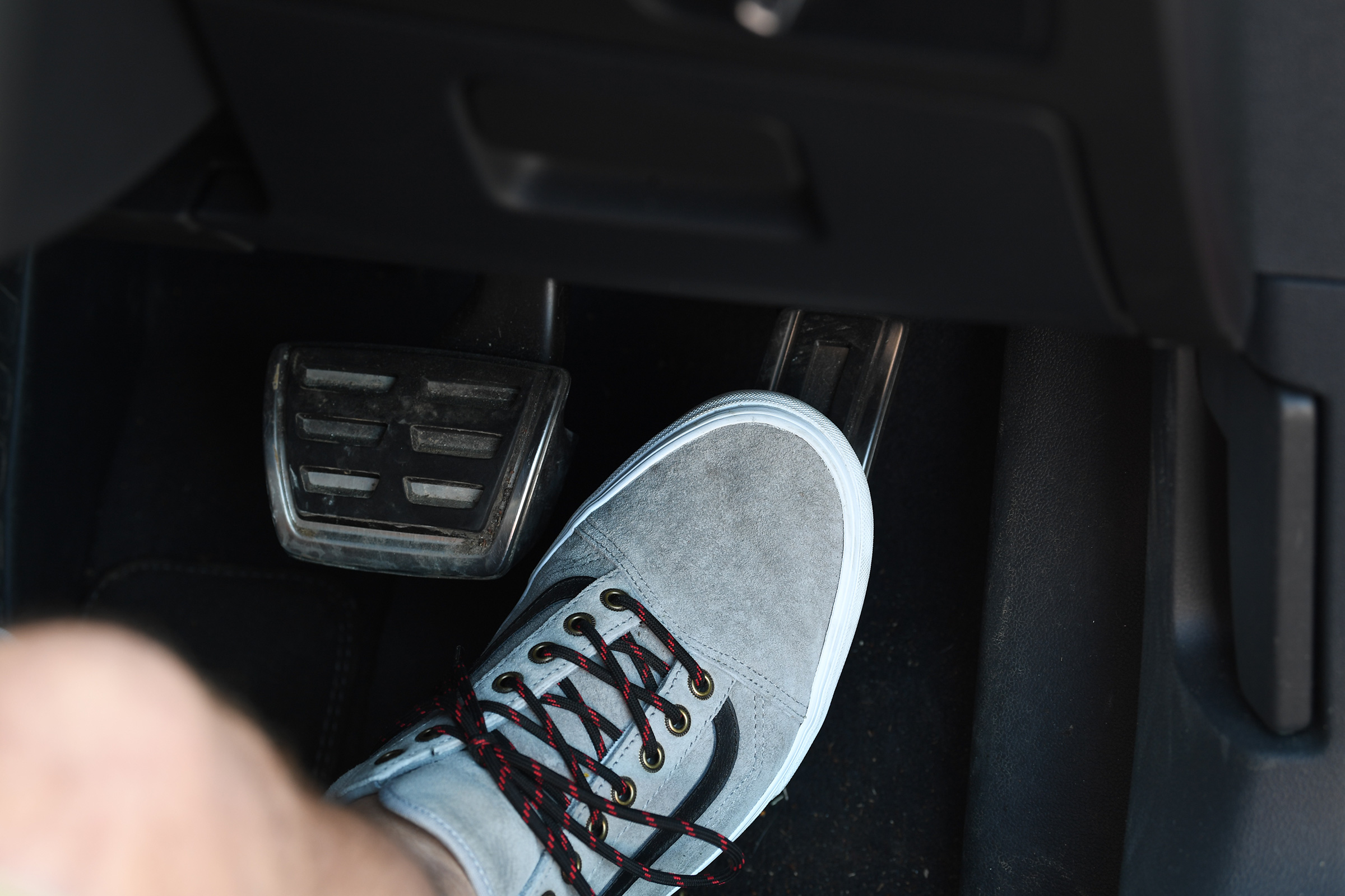 Volkswagen Arteon - Pedals 