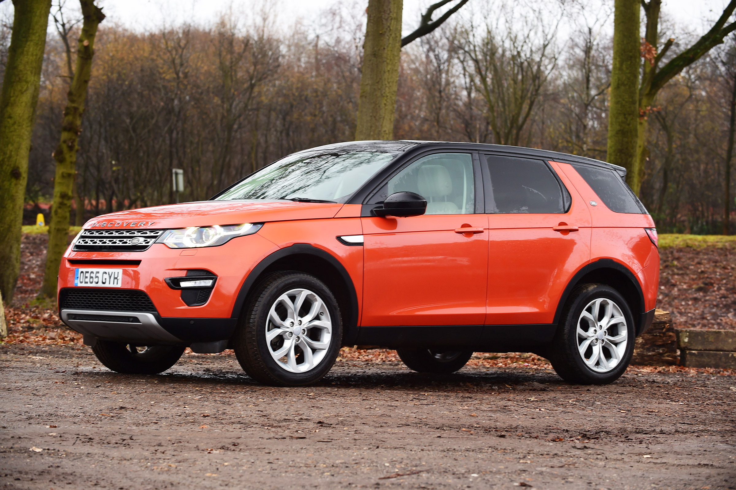 Used Land Rover Discovery Sport - front