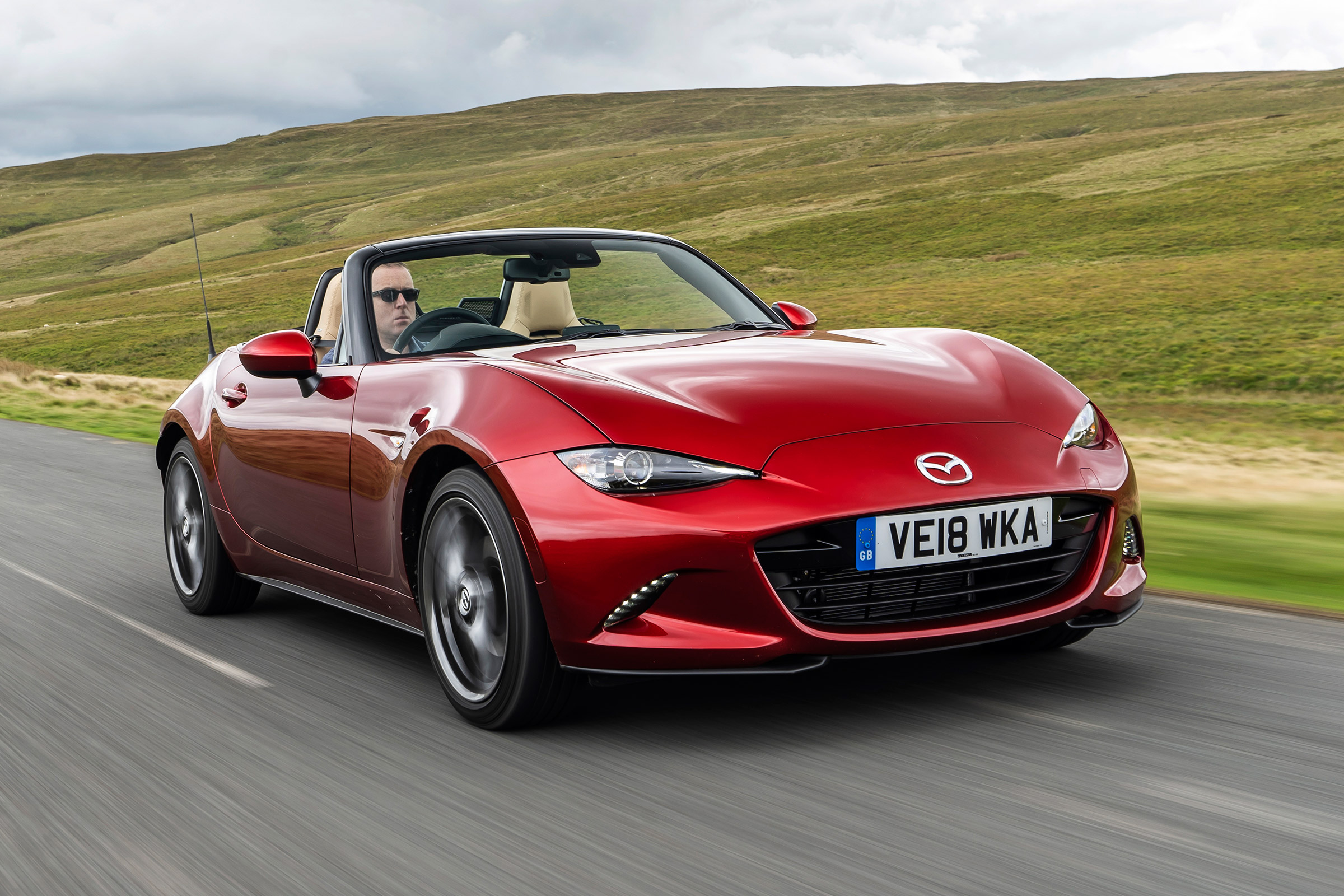 Mazda MX-5 1.5 - front