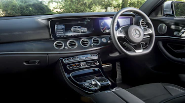 Mercedes E 400 d Estate - dash