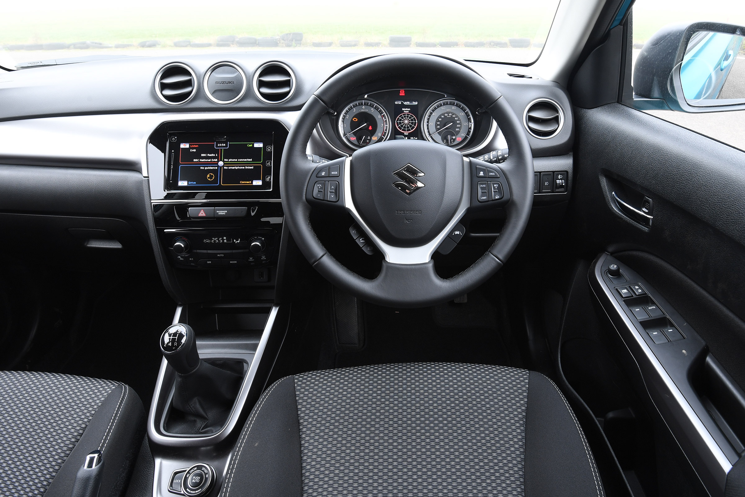 Suzuki Vitara - dash