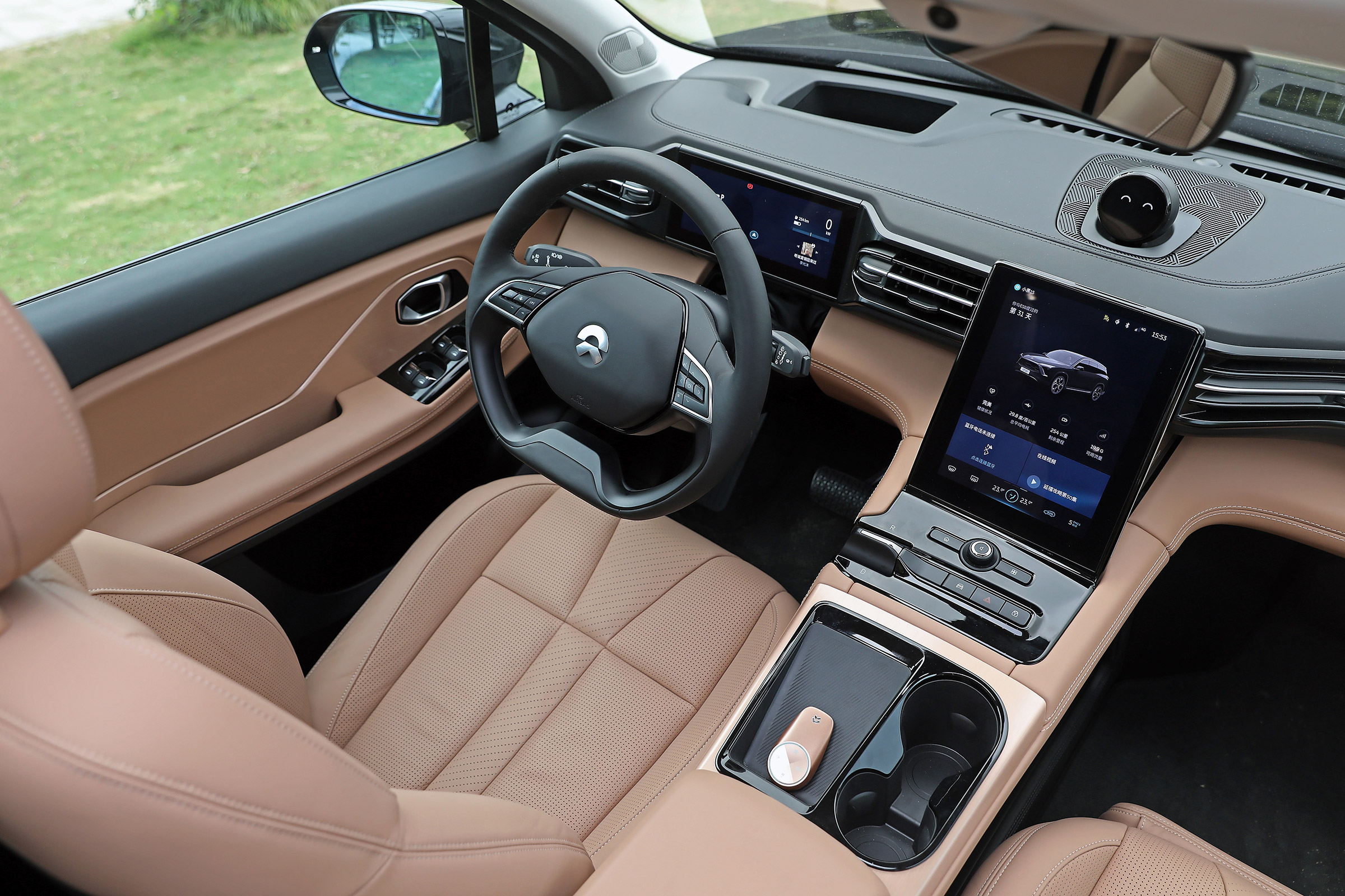 Nio ES8 - dash