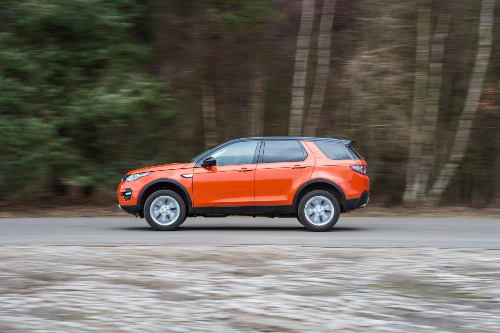 Used Land Rover Discovery Sport - side