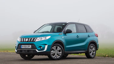 Suzuki Vitara - front static